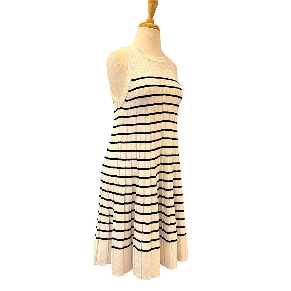 Zesica Sleeveless Crew Neck Pleated Stretchy Sweater Nautical Stripes Dress Sz L - Picture 3 of 8
